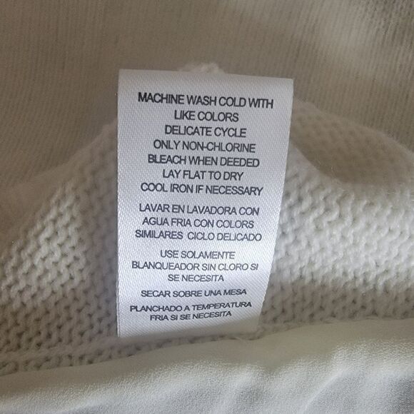 Ten-Sixty Sherman Mixed Media Sweater with Zipper Detail. Size L. - Picture 9 of 9